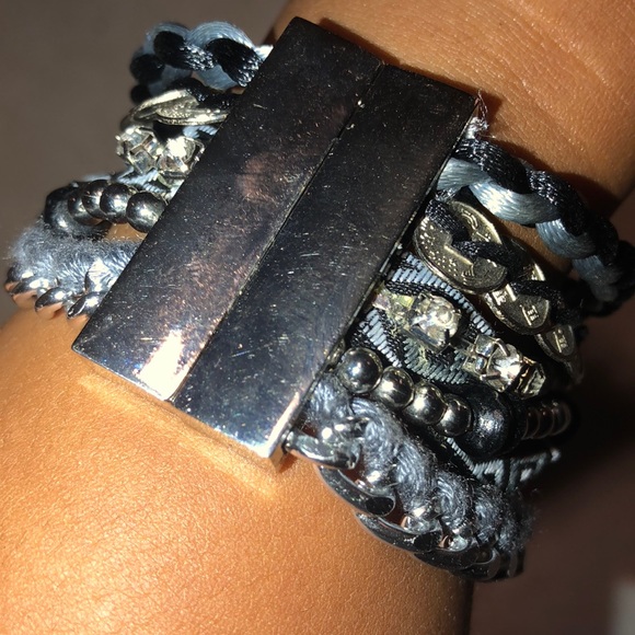 Beautiful Aldo Bracelet - Picture 3 of 4